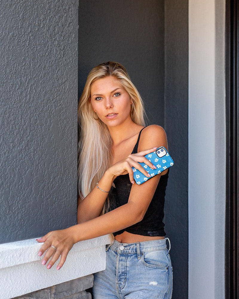 Flower My World | Ocean Blue Floral Case